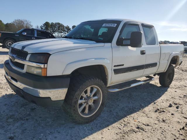 CHEVROLET SILVERADO 2003 with VIN 1GCHK29U03E332266 - Photo from auction