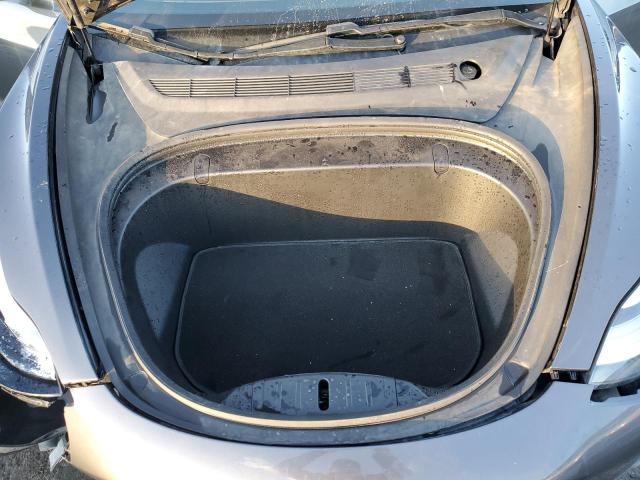 Photo 11 from auction – 2018 TESLA MODEL 3 with VIN 5YJ3E1EB7JF104096