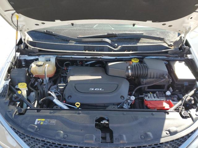 Photo 12 from auction – 2017 CHRYSLER PACIFICA T with VIN 2C4RC1BG7HR720590