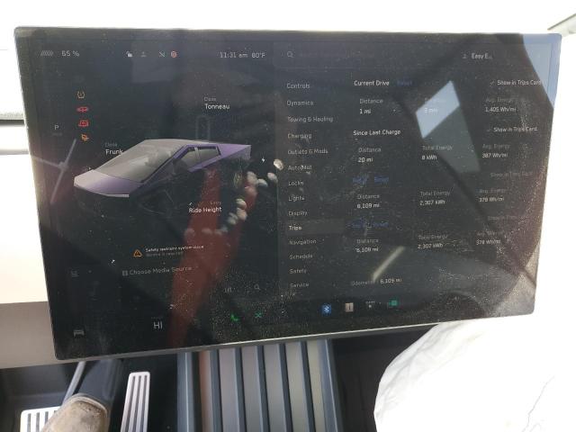 Foto 9 de la subasta – 2024 TESLA CYBERTRUCK con VIN 7G2CEHEE3RA011732
