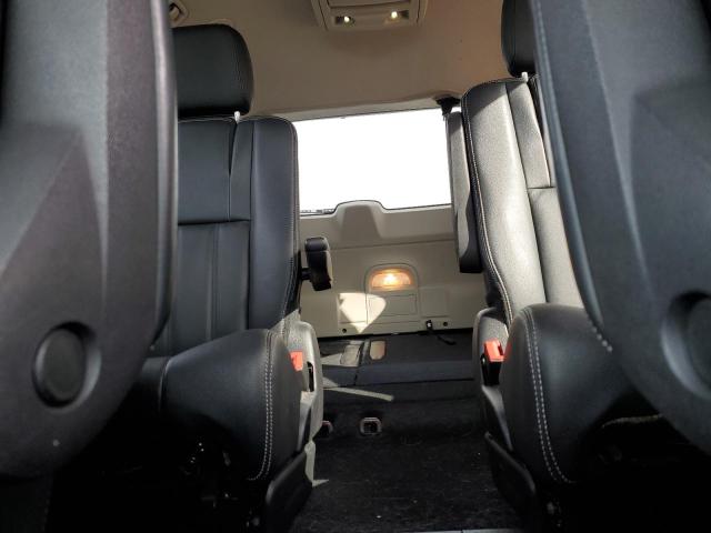 Photo 10 from auction – 2016 CHRYSLER TOWN & COU with VIN 2C4RC1BG3GR129378