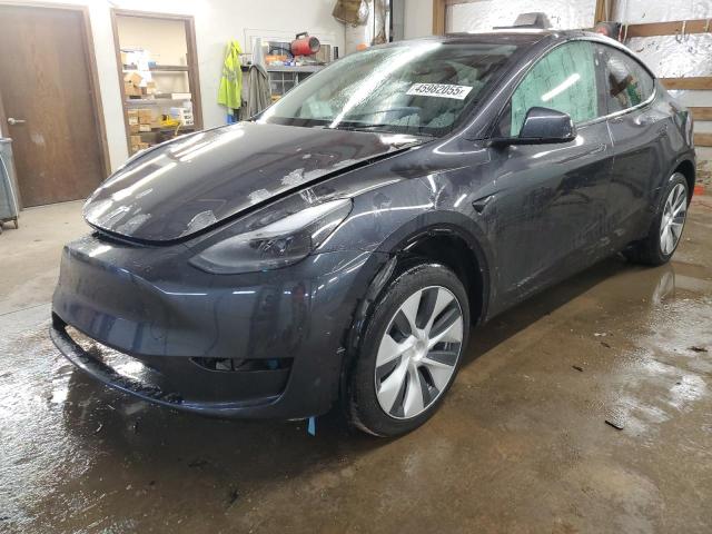 TESLA MODEL Y 2024 with VIN 7SAYGDED2RF093204 - Photo from auction