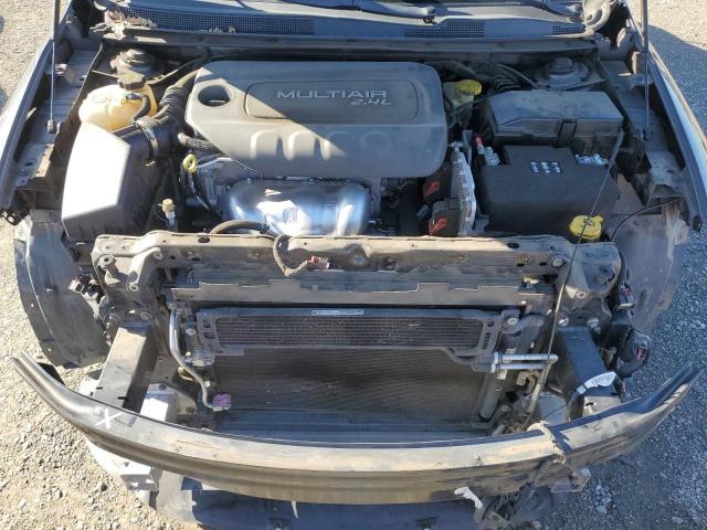 Снимка 11 от търг – 2015 CHRYSLER 200 LIMITE с VIN 1C3CCCAB6FN505577