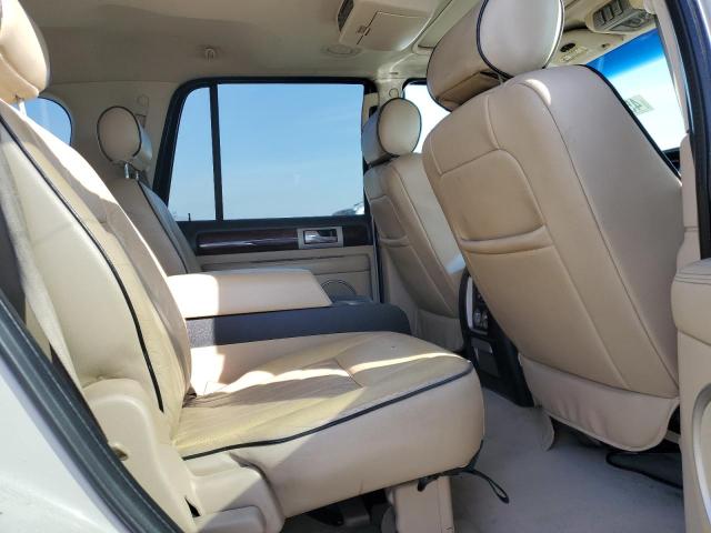 Photo 11 from auction – 2005 LINCOLN NAVIGATOR with VIN 5LMFU27535LJ20448