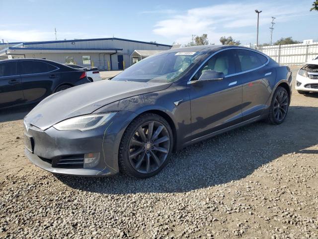 TESLA MODEL S 2017 with VIN 5YJSA1E27HF228676 - Photo from auction