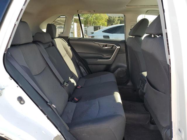 Photo 11 from auction – 2022 TOYOTA RAV4 XLE with VIN 2T3W1RFV8NC204323