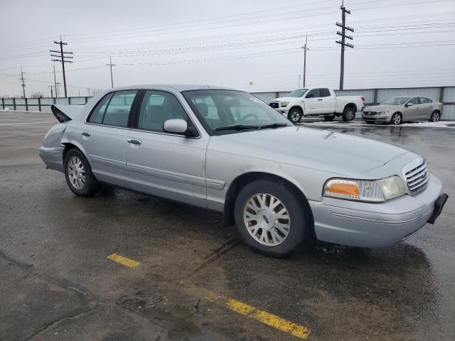 Photo 4 from auction – 2003 FORD CROWN VICT with VIN 2FAFP74W63X127229