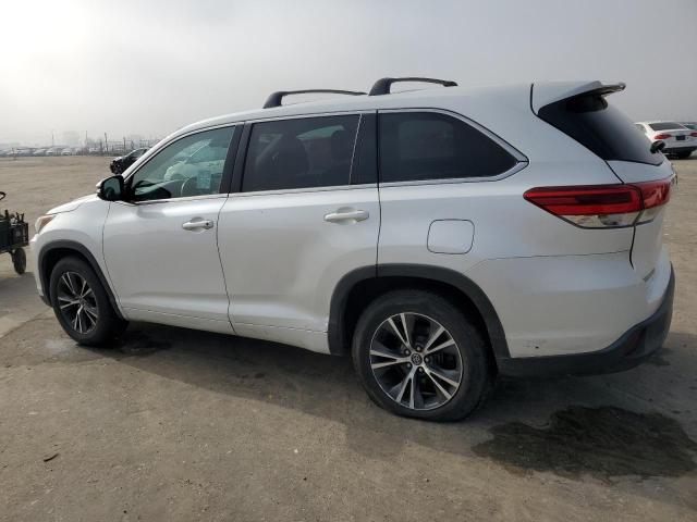 Снимка 2 от търг – 2017 TOYOTA HIGHLANDER с VIN 5TDZZRFH0HS207155