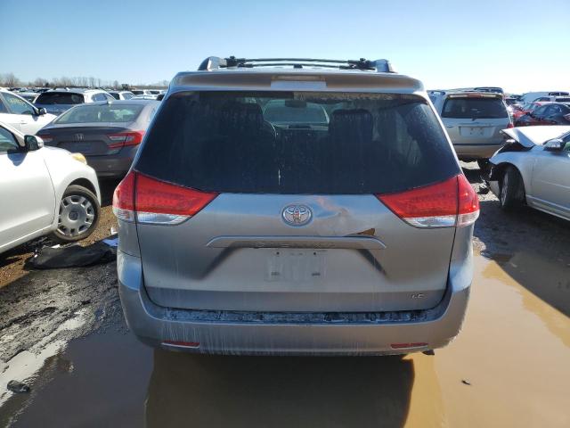 Photo 6 from auction – 2013 TOYOTA SIENNA LE with VIN 5TDKK3DC3DS289256