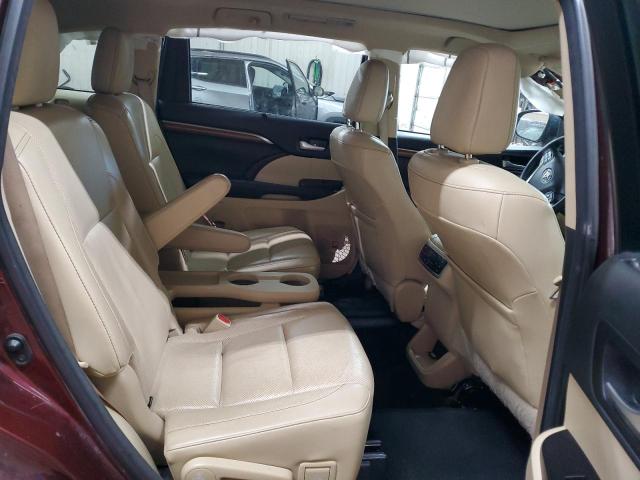 Photo 11 from auction – 2017 TOYOTA HIGHLANDER with VIN 5TDDGRFH0HS026508