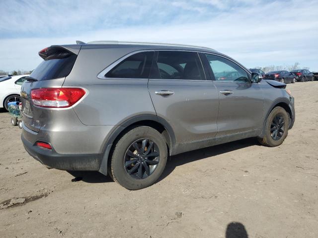 Photo 3 from auction – 2016 KIA SORENTO LX with VIN 5XYPG4A32GG059730