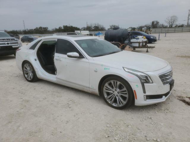 Foto 4 de la subasta – 2017 CADILLAC CT6 con VIN 1G6KN5R62HU207348