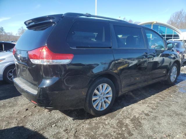 Photo 3 from auction – 2013 TOYOTA SIENNA LE with VIN 5TDJK3DC6DS063871