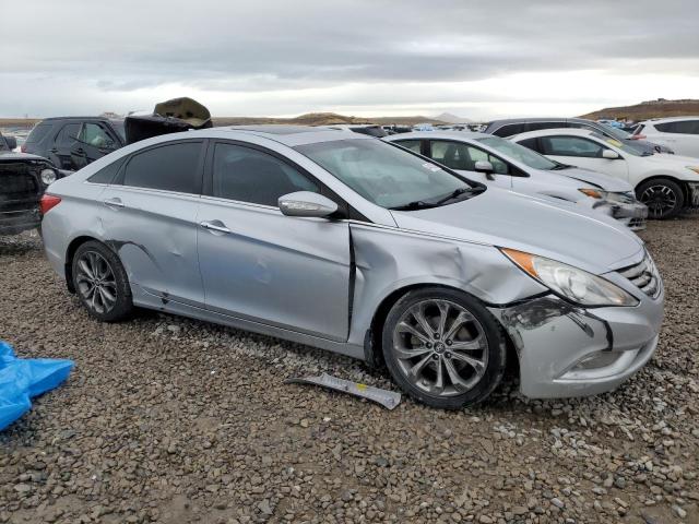 Photo 4 from auction – 2013 HYUNDAI SONATA SE with VIN 5NPEC4AB5DH655476