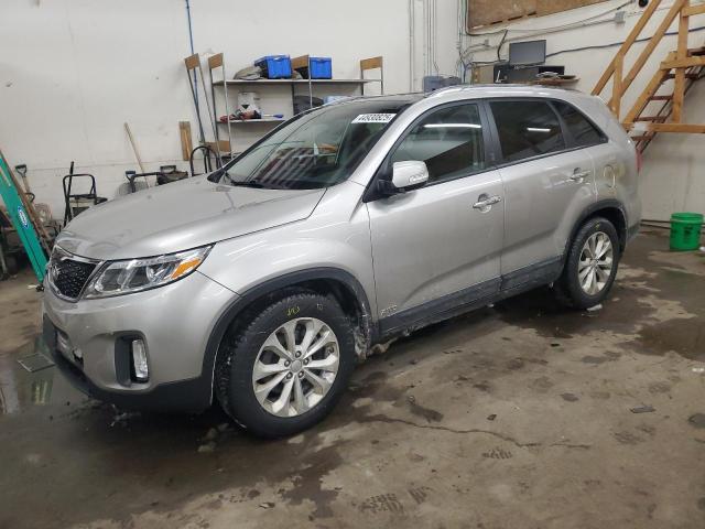 KIA SORENTO EX 2015 with VIN 5XYKUDA73FG629013 - Photo from auction