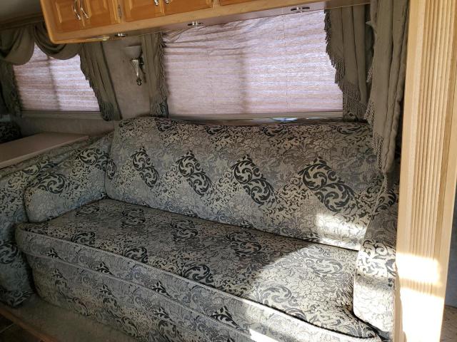 Photo 5 from auction – 2005 FREIGHTLINER CHASSIS X with VIN 4UZAAHBV95CU38994