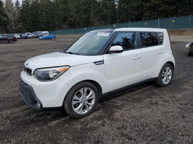 KIA SOUL + 2015 with VIN KNDJP3A5XF7216918 - Photo from auction