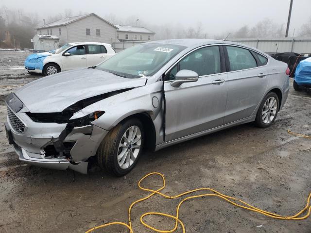 Photo 1 from auction – 2020 FORD FUSION TIT with VIN 3FA6P0SU2LR142382