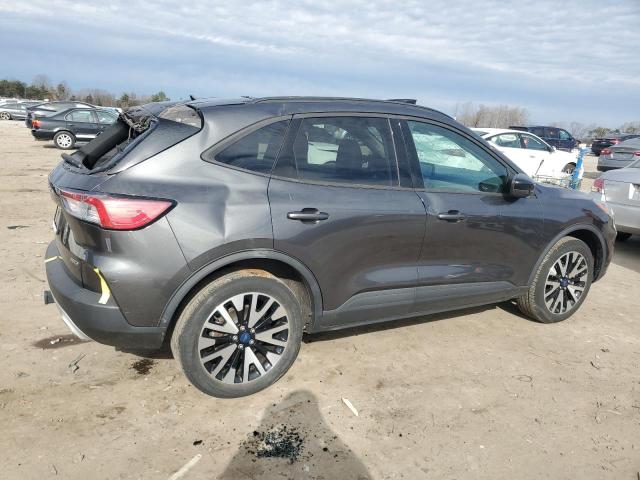 Photo 3 from auction – 2020 FORD ESCAPE SE with VIN 1FMCU9BZ0LUA48009
