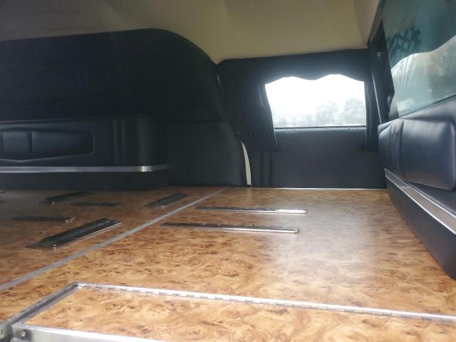 صورة رقم 10 من المزاد - 2001 CADILLAC PROFESSION مع VIN 1GEEH90Y31U500972