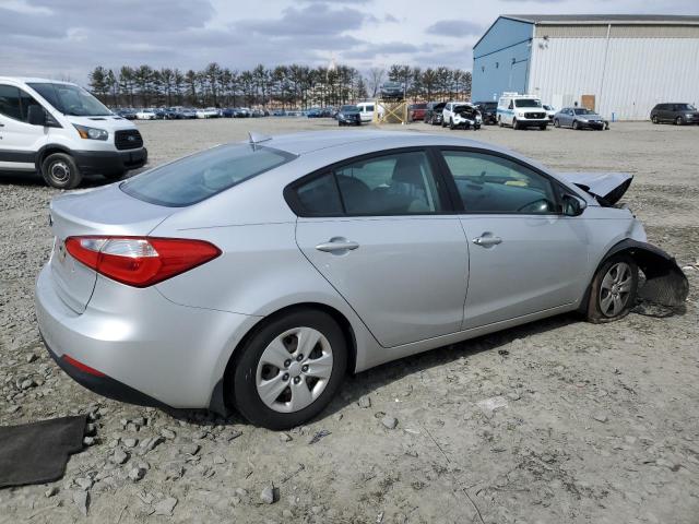 Photo 3 from auction – 2015 KIA FORTE LX with VIN KNAFK4A6XF5387745