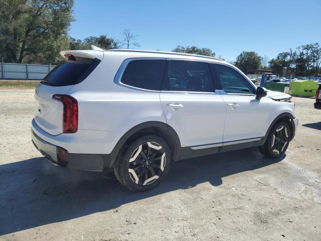 Photo 3 from auction – 2023 KIA TELLURIDE with VIN 5XYP64GC6PG378381