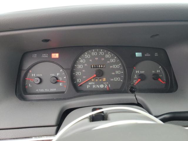 Photo 9 from auction – 2001 MERCURY GRAND MARQ with VIN 2MEFM74W01X624534