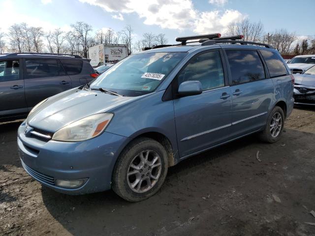 TOYOTA SIENNA XLE 2005 with VIN 5TDBA22C65S044467 - Photo from auction