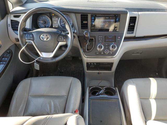 Photo 8 from auction – 2017 TOYOTA SIENNA with VIN 5TDDZ3DC9HS185820