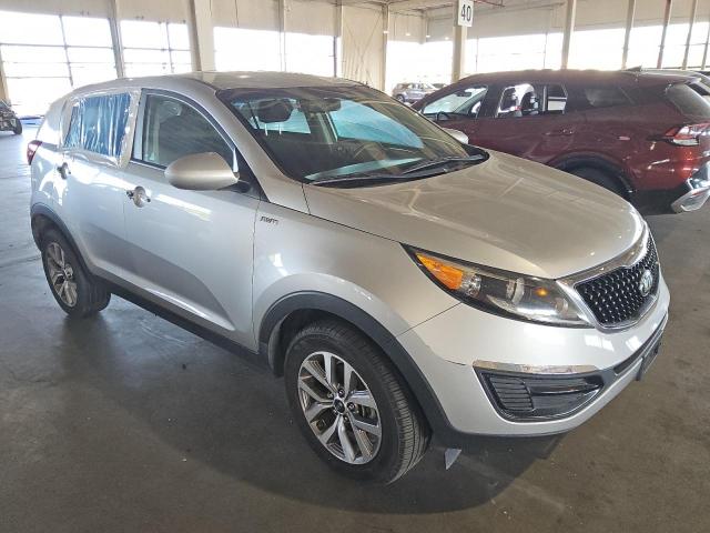 Photo 4 from auction – 2016 KIA SPORTAGE L with VIN KNDPBCAC6G7875913