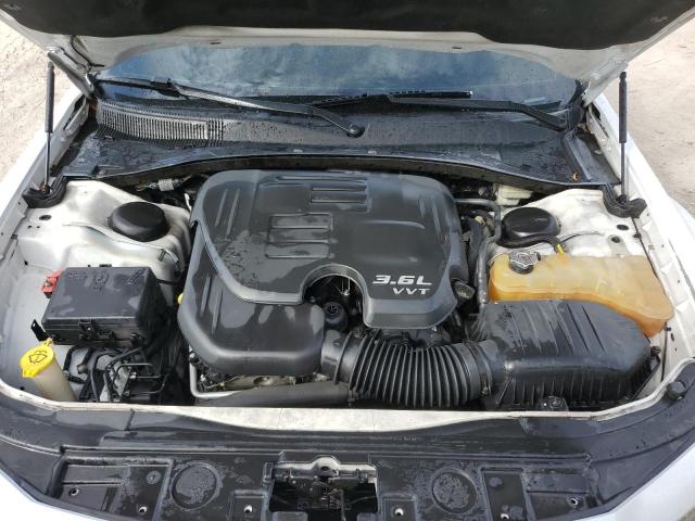 Photo 11 from auction – 2014 CHRYSLER 300 S with VIN 2C3CCABG2EH232790