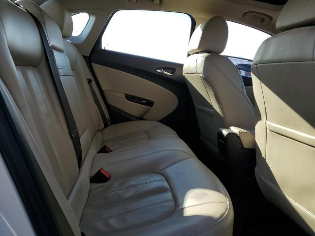 Foto 10 de la subasta – 2016 BUICK VERANO con VIN 1G4PS5SK7G4154661