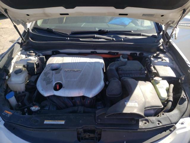 Photo 11 from auction – 2013 HYUNDAI SONATA HYB with VIN KMHEC4A44DA091937