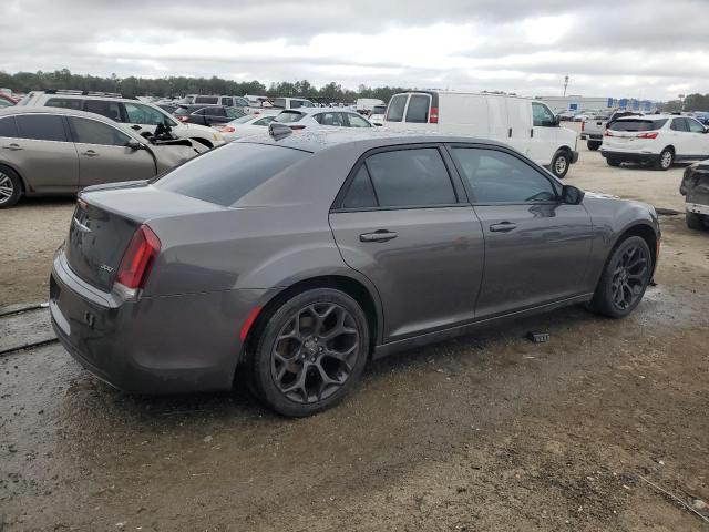 Photo 3 from auction – 2019 CHRYSLER 300 TOURIN with VIN 2C3CCAAG6KH556001