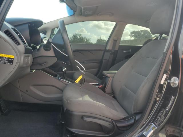 Photo 7 from auction – 2017 KIA FORTE LX with VIN 3KPFK4A72HE011222