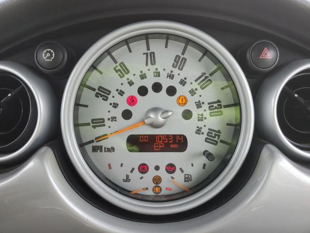 Photo 9 from auction – 2004 MINI COOPER with VIN WMWRC33424TJ61921
