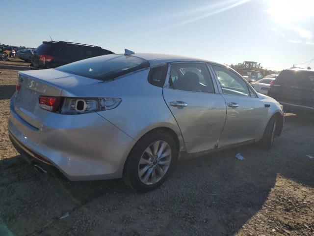 Photo 3 from auction – 2017 KIA OPTIMA LX with VIN 5XXGT4L34HG164428
