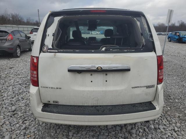 Photo 6 from auction – 2010 CHRYSLER TOWN & COU with VIN 2A4RR8D11AR387545