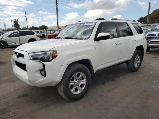 Photo 1 from auction – 2019 TOYOTA 4RUNNER SR with VIN JTEBU5JR9K5683017