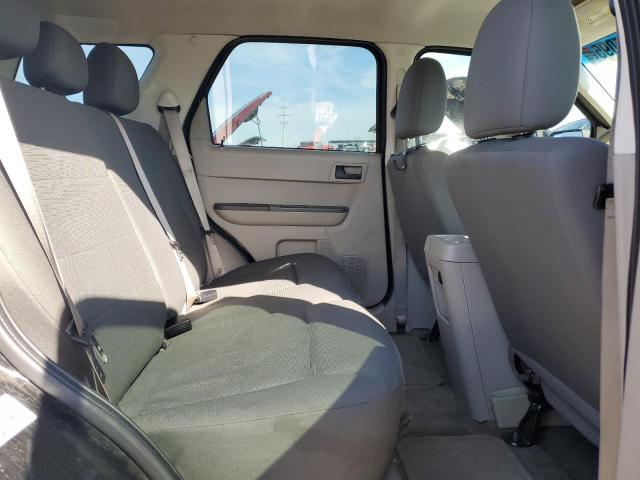 Photo 11 from auction – 2012 FORD ESCAPE XLS with VIN 1FMCU0C76CKA03404