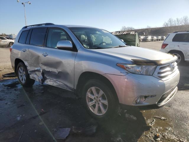 Photo 4 from auction – 2013 TOYOTA HIGHLANDER with VIN 5TDBK3EHXDS205038