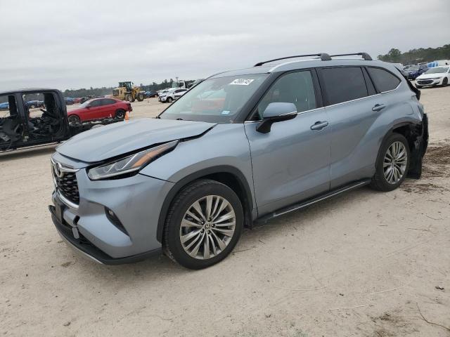 TOYOTA HIGHLANDER 2020 with VIN 5TDFZRBH5LS050658 - Photo from auction