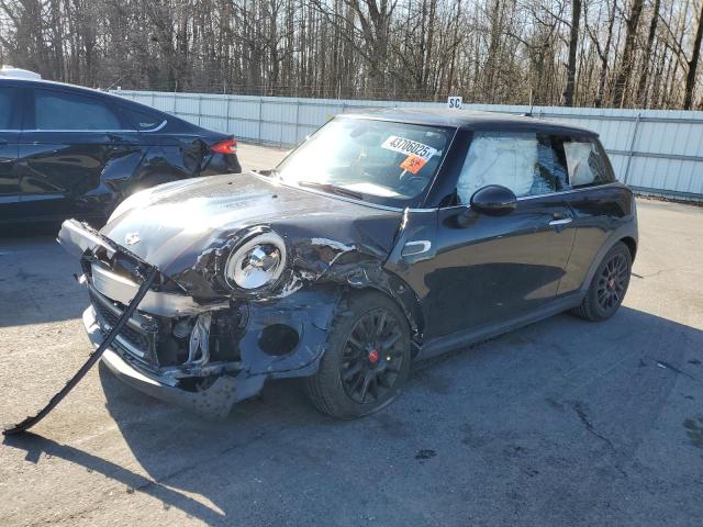 MINI COOPER 2015 with VIN WMWXM5C59F3A57117 - Photo from auction