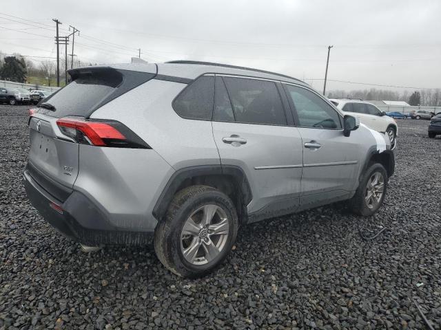 Photo 3 from auction – 2023 TOYOTA RAV4 XLE with VIN 2T3P1RFV3PC364102