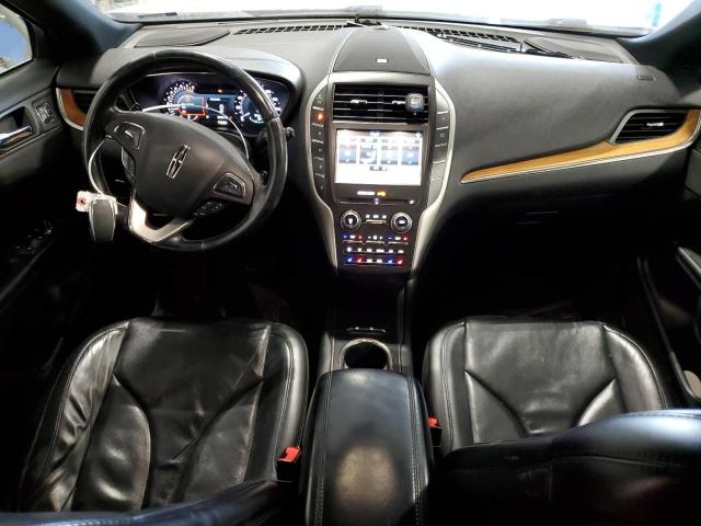 Photo 8 from auction – 2017 LINCOLN MKC RESERV with VIN 5LMCJ3C98HUL12084