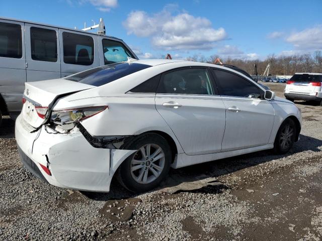 Photo 3 from auction – 2014 HYUNDAI SONATA GLS with VIN 5NPEB4AC4EH887404
