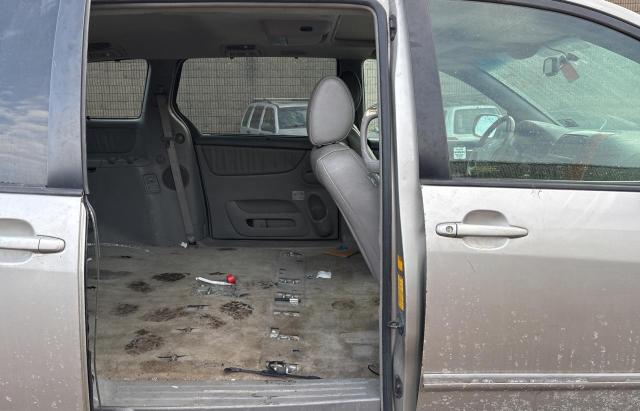 Photo 6 from auction – 2010 TOYOTA SIENNA XLE with VIN 5TDDK4CC6AS028795