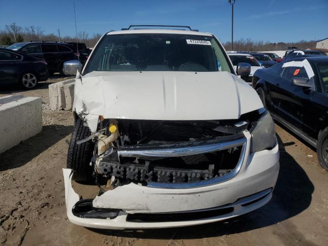 Photo 5 from auction – 2011 CHRYSLER TOWN & COU with VIN 2A4RR8DG1BR801218