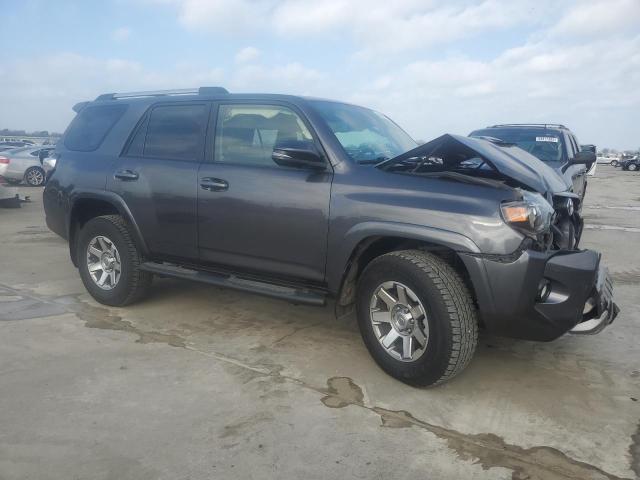 Photo 4 from auction – 2016 TOYOTA 4RUNNER SR with VIN JTEBU5JR9G5403748