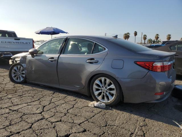 Photo 2 from auction – 2013 LEXUS ES 300H with VIN JTHBW1GG9D2026623